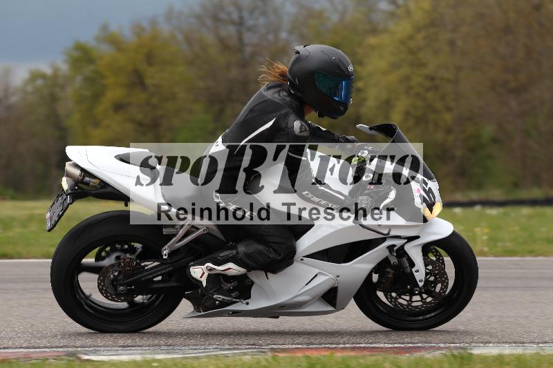 Archiv-2022/13 25.04.2022 Plüss Moto Sport ADR/Freies Fahren/16